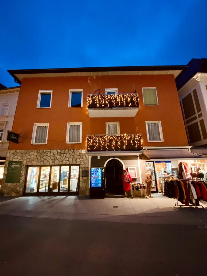 Jainzen Einzimmerferienwohnung Mitten Im Zentrum Bad Ischl Buitenkant foto